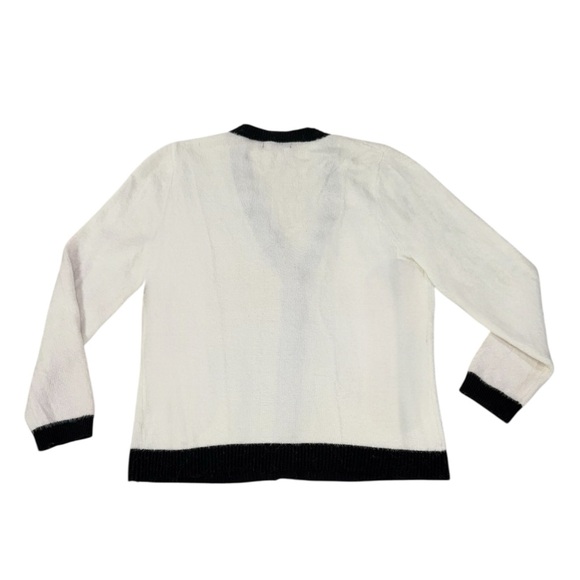 NWOT Tahari Cardigan White w/ Black Trim & Gold Buttons Soft Cardigan Women’s XL - Picture 3 of 11